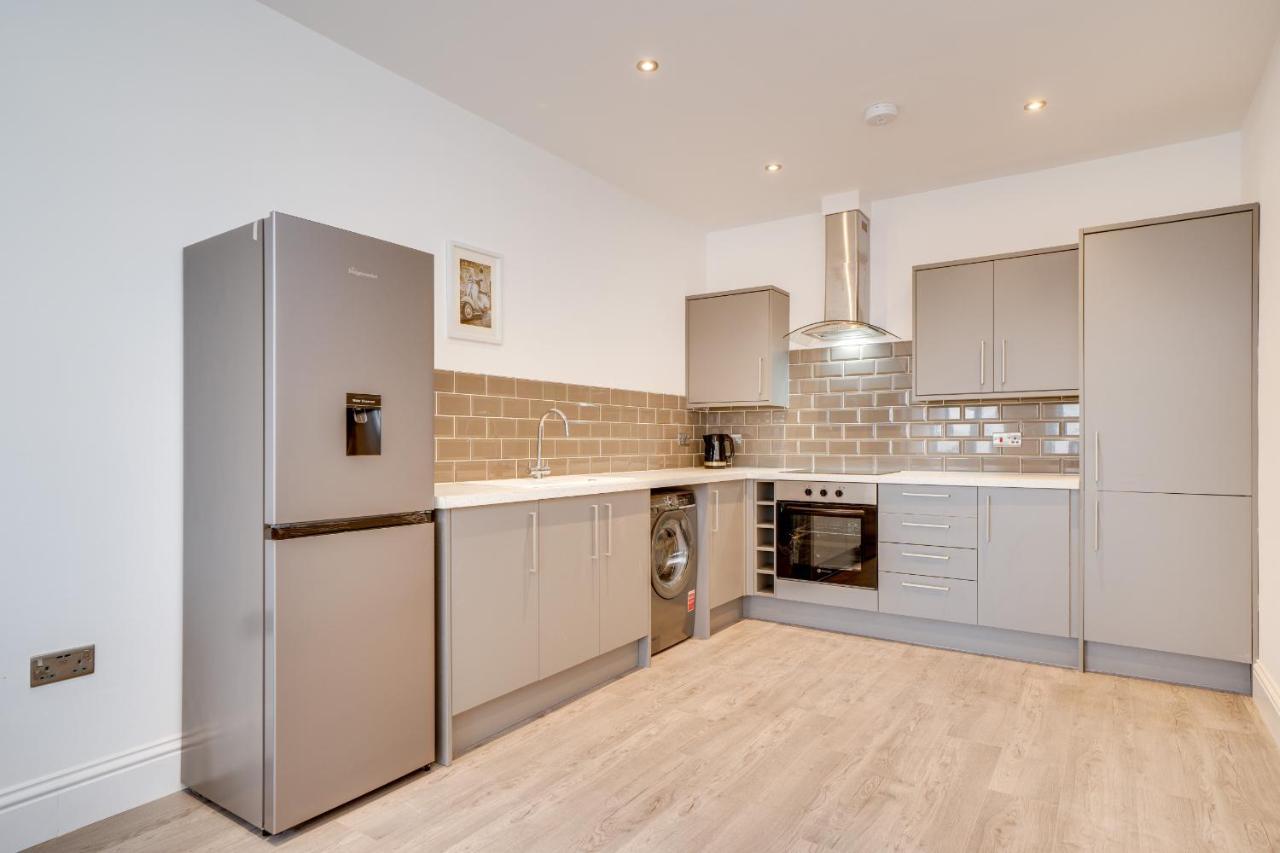 Town House Apartments ويكفيلد المظهر الخارجي الصورة